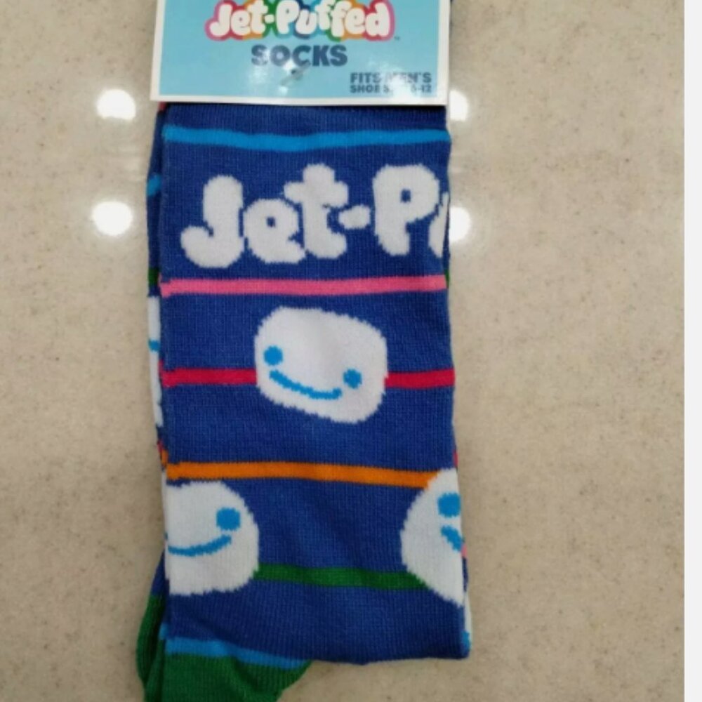 Marshmellow Jet Puff Crew Socks Women 7-10  Men 6-12 NEW  Box So1